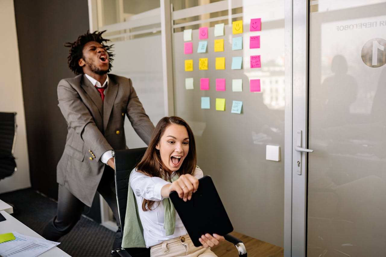 Gresvallonix background